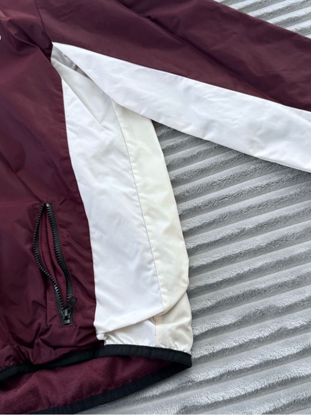 PINK Victoria's Secret Hooded Windbreaker (Maroon) - Picture 4 of 8